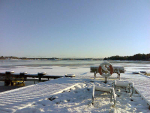 Vinter på bryggan i Hålviken